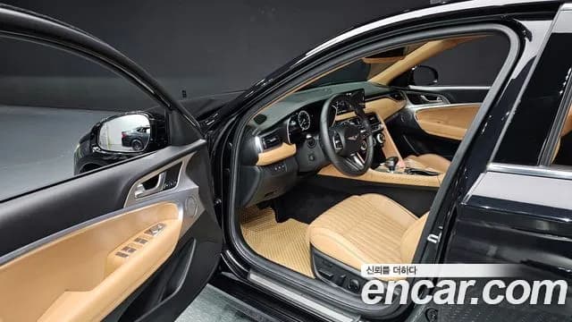 2022 Genesis The New G70 Gasoline 2.0T 2WD Sold VIN KMTG341ABNU097873 – photo 15 2022 Genesis The New G70 Gasoline 2.0T 2WD Sold VIN KMTG341ABNU097873 – photo 15