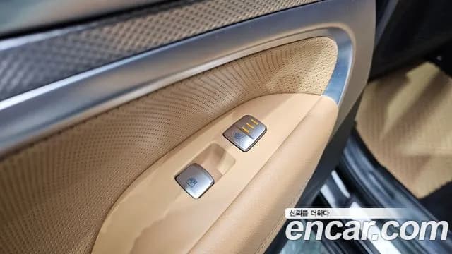 2022 Genesis The New G70 Gasoline 2.0T 2WD Sold VIN KMTG341ABNU097873 – photo 25 2022 Genesis The New G70 Gasoline 2.0T 2WD Sold VIN KMTG341ABNU097873 – photo 25
