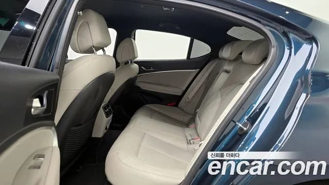 2022 Genesis The New G70 Gasoline 2.0T 2WD Sold VIN KMTG341ABNU101231 – photo 11 2022 Genesis The New G70 Gasoline 2.0T 2WD Sold VIN KMTG341ABNU101231 – photo 11