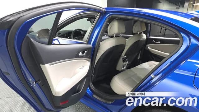 2023 Genesis The New G70 Gasoline 2.0T 2WD Sold VIN KMTG341ABPU109191 – photo 22 2023 Genesis The New G70 Gasoline 2.0T 2WD Sold VIN KMTG341ABPU109191 – photo 22