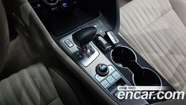 2023 Genesis The New G70 Gasoline 2.0T 2WD Sold VIN KMTG341ABPU112076 – photo 18 2023 Genesis The New G70 Gasoline 2.0T 2WD Sold VIN KMTG341ABPU112076 – photo 18