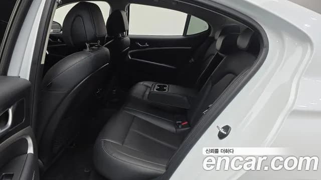 2023 Genesis The New G70 Gasoline 2.0T 2WD Sold VIN KMTG341ABPU114811 – photo 15 2023 Genesis The New G70 Gasoline 2.0T 2WD Sold VIN KMTG341ABPU114811 – photo 15