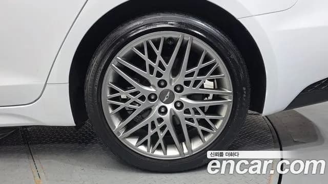 2023 Genesis The New G70 Gasoline 2.0T 2WD Sold VIN KMTG341ABPU114811 – photo 22 2023 Genesis The New G70 Gasoline 2.0T 2WD Sold VIN KMTG341ABPU114811 – photo 22