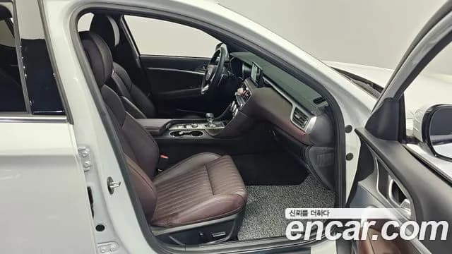 2023 Genesis The New G70 Gasoline 2.0T 2WD Sold VIN KMTG341ABPU128119 – photo 22 2023 Genesis The New G70 Gasoline 2.0T 2WD Sold VIN KMTG341ABPU128119 – photo 22