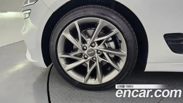 2023 Genesis The New G70 Gasoline 2.0T 2WD Sold VIN KMTG341ABPU128119 – photo 24 2023 Genesis The New G70 Gasoline 2.0T 2WD Sold VIN KMTG341ABPU128119 – photo 24