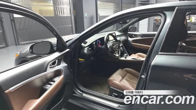 2018 Genesis G70 2.0T AWD Sold VIN KMTG341ADJU001093 – photo 13 2018 Genesis G70 2.0T AWD Sold VIN KMTG341ADJU001093 – photo 13
