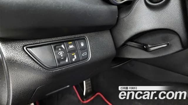 2018 Genesis G70 2.0T AWD Sold VIN KMTG341ADJU001596 – photo 28 2018 Genesis G70 2.0T AWD Sold VIN KMTG341ADJU001596 – photo 28