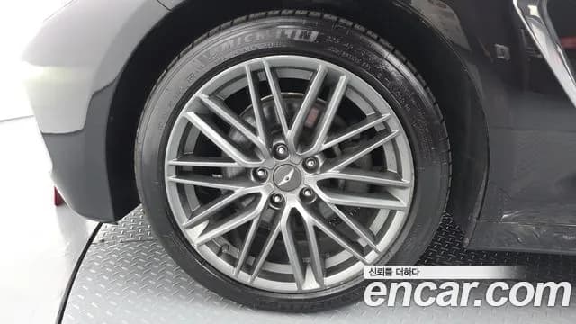 2018 Genesis G70 2.0T AWD Sold VIN KMTG341ADJU002104 – photo 15 2018 Genesis G70 2.0T AWD Sold VIN KMTG341ADJU002104 – photo 15