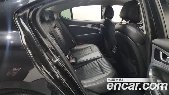 2018 Genesis G70 2.0T AWD Sold VIN KMTG341ADJU003889 – photo 15 2018 Genesis G70 2.0T AWD Sold VIN KMTG341ADJU003889 – photo 15
