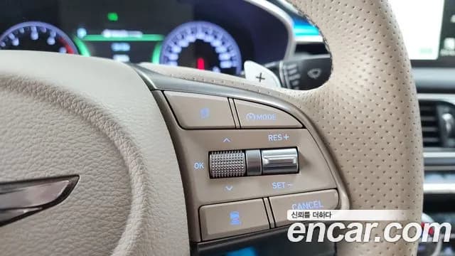 2018 Genesis G70 2.0T AWD Sold VIN KMTG341ADJU013834 – photo 12 2018 Genesis G70 2.0T AWD Sold VIN KMTG341ADJU013834 – photo 12