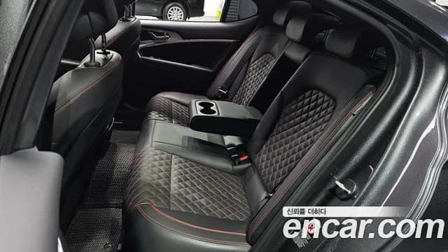 2019 Genesis G70 2.0T AWD Sold VIN KMTG341ADKU029655 – photo 15 2019 Genesis G70 2.0T AWD Sold VIN KMTG341ADKU029655 – photo 15