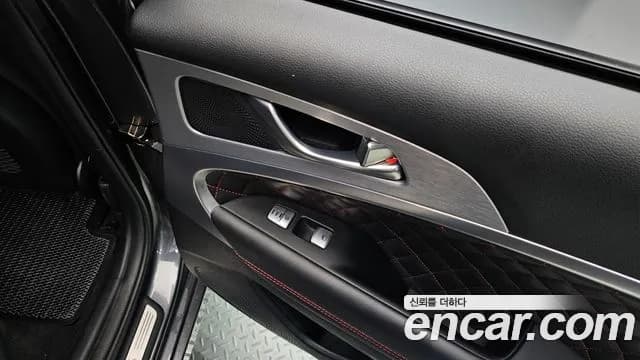 2019 Genesis G70 2.0T AWD Sold VIN KMTG341ADKU029655 – photo 27 2019 Genesis G70 2.0T AWD Sold VIN KMTG341ADKU029655 – photo 27