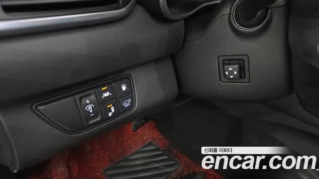 2019 Genesis G70 2.0T AWD Sold VIN KMTG341ADKU041105 – photo 13 2019 Genesis G70 2.0T AWD Sold VIN KMTG341ADKU041105 – photo 13