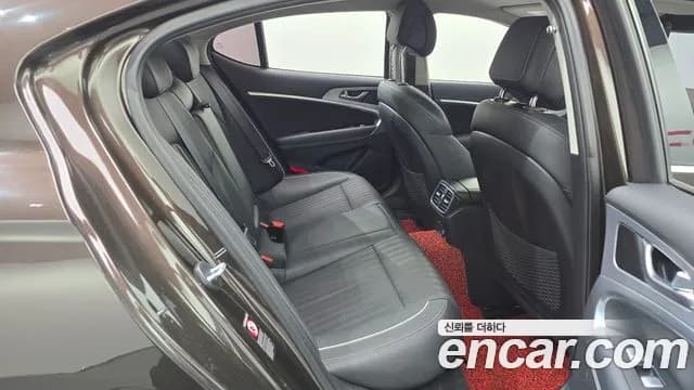 2019 Genesis G70 2.0T AWD Sold VIN KMTG341ADKU041105 – photo 15 2019 Genesis G70 2.0T AWD Sold VIN KMTG341ADKU041105 – photo 15