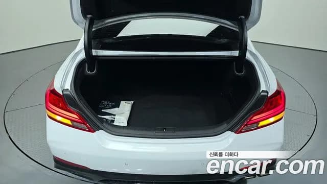 2019 Genesis G70 2.0T AWD Sold VIN KMTG341ADKU044463 – photo 15 2019 Genesis G70 2.0T AWD Sold VIN KMTG341ADKU044463 – photo 15