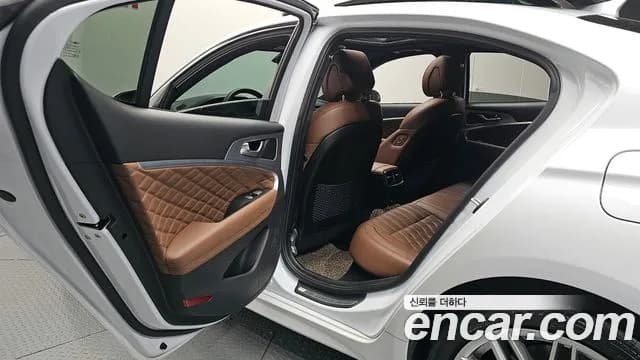 2019 Genesis G70 2.0T AWD Sold VIN KMTG341ADKU044463 – photo 16 2019 Genesis G70 2.0T AWD Sold VIN KMTG341ADKU044463 – photo 16
