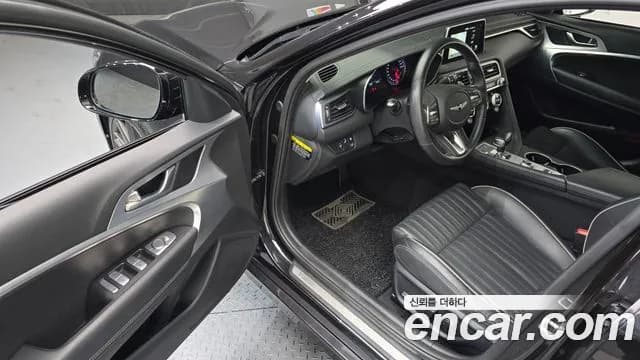 2019 Genesis G70 2.0T AWD Sold VIN KMTG341ADKU045694 – photo 11 2019 Genesis G70 2.0T AWD Sold VIN KMTG341ADKU045694 – photo 11