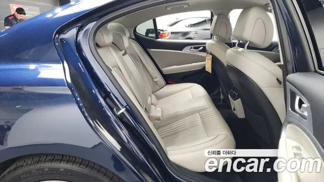 2019 Genesis G70 2.0T AWD Sold VIN KMTG341ADKU047299 – photo 13 2019 Genesis G70 2.0T AWD Sold VIN KMTG341ADKU047299 – photo 13