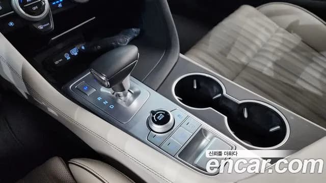 2019 Genesis G70 2.0T AWD Sold VIN KMTG341ADKU047299 – photo 15 2019 Genesis G70 2.0T AWD Sold VIN KMTG341ADKU047299 – photo 15