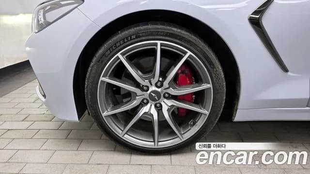 2019 Genesis G70 2.0T AWD Sold VIN KMTG341ADKU048181 – photo 12 2019 Genesis G70 2.0T AWD Sold VIN KMTG341ADKU048181 – photo 12