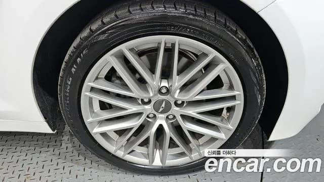 2020 Genesis G70 2.0T AWD Sold VIN KMTG341ADLU067870 – dashboard 2020 Genesis G70 2.0T AWD Sold VIN KMTG341ADLU067870 – dashboard
