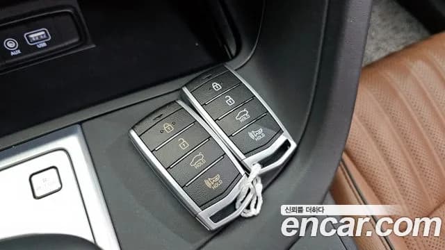2020 Genesis G70 2.0T AWD Sold VIN KMTG341ADLU067870 – photo 15 2020 Genesis G70 2.0T AWD Sold VIN KMTG341ADLU067870 – photo 15