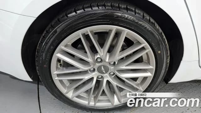 2020 Genesis G70 2.0T AWD Sold VIN KMTG341ADLU067870 – photo 22 2020 Genesis G70 2.0T AWD Sold VIN KMTG341ADLU067870 – photo 22