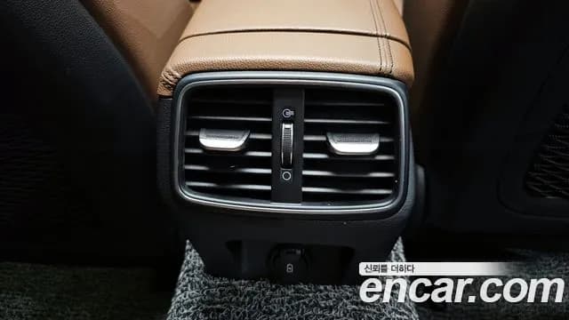 2020 Genesis G70 2.0T AWD Sold VIN KMTG341ADLU067870 – photo 30 2020 Genesis G70 2.0T AWD Sold VIN KMTG341ADLU067870 – photo 30