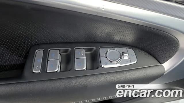 2021 Genesis The New G70 Gasoline 2.0T 4WD Sold VIN KMTG341ADMU080460 – photo 14 2021 Genesis The New G70 Gasoline 2.0T 4WD Sold VIN KMTG341ADMU080460 – photo 14