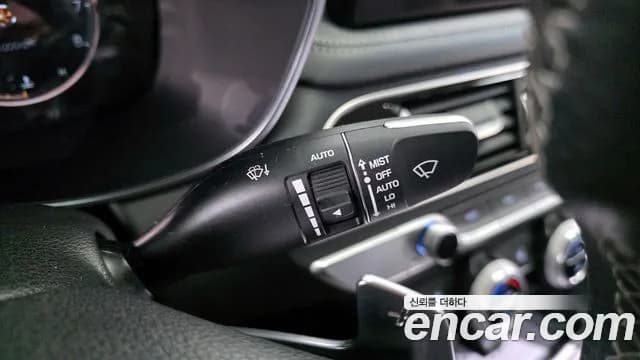 2021 Genesis The New G70 Gasoline 2.0T 4WD Sold VIN KMTG341ADMU080460 – photo 16 2021 Genesis The New G70 Gasoline 2.0T 4WD Sold VIN KMTG341ADMU080460 – photo 16