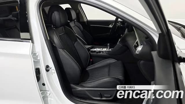 2021 Genesis The New G70 Gasoline 2.0T 4WD Sold VIN KMTG341ADMU080460 – photo 17 2021 Genesis The New G70 Gasoline 2.0T 4WD Sold VIN KMTG341ADMU080460 – photo 17