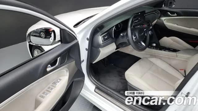 2021 Genesis The New G70 Gasoline 2.0T 4WD Sold VIN KMTG341ADMU083336 – trunk area 2021 Genesis The New G70 Gasoline 2.0T 4WD Sold VIN KMTG341ADMU083336 – trunk area