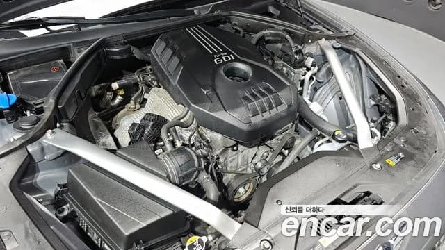 2021 Genesis The New G70 Gasoline 2.0T 4WD Sold VIN KMTG341ADMU087076 – engine bay 2021 Genesis The New G70 Gasoline 2.0T 4WD Sold VIN KMTG341ADMU087076 – engine bay