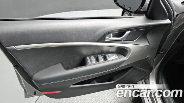 2021 Genesis The New G70 Gasoline 2.0T 4WD Sold VIN KMTG341ADMU087076 – photo 26 2021 Genesis The New G70 Gasoline 2.0T 4WD Sold VIN KMTG341ADMU087076 – photo 26