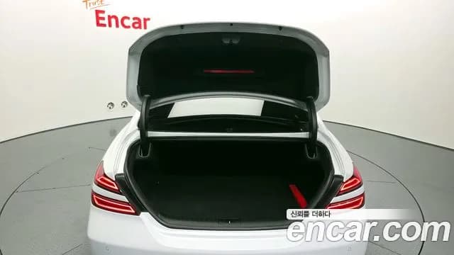 2021 Genesis The New G70 Gasoline 2.0T 4WD Sold VIN KMTG341ADMU087334 – dashboard 2021 Genesis The New G70 Gasoline 2.0T 4WD Sold VIN KMTG341ADMU087334 – dashboard