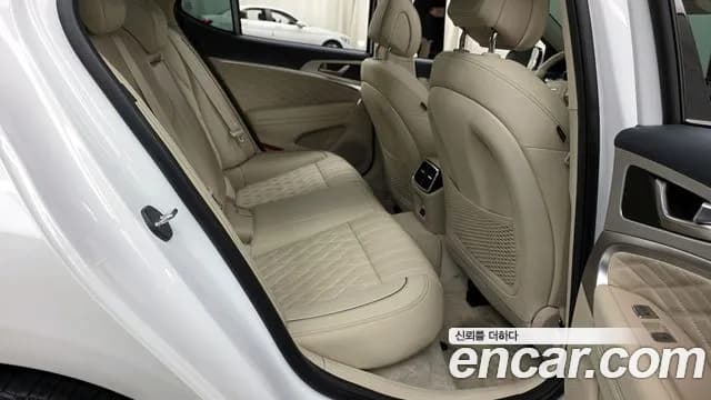 2025 Genesis The New G70 Gasoline 2.5T 2WD Sold VIN KMTG341CBSU151249 – photo 18 2025 Genesis The New G70 Gasoline 2.5T 2WD Sold VIN KMTG341CBSU151249 – photo 18