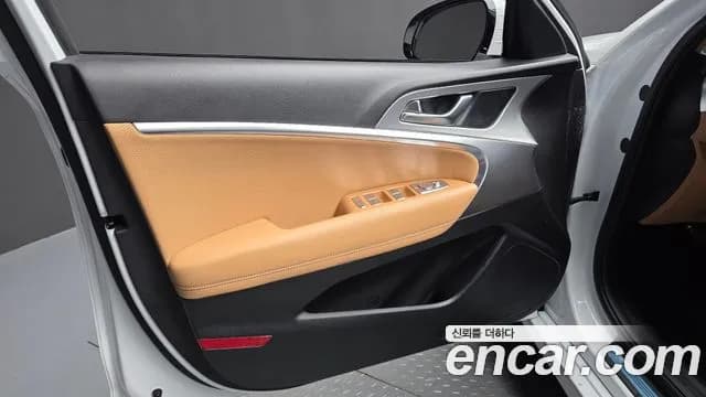 2025 Genesis The New G70 Gasoline 2.5T 2WD Sold VIN KMTG341CBSU163416 – photo 28 2025 Genesis The New G70 Gasoline 2.5T 2WD Sold VIN KMTG341CBSU163416 – photo 28