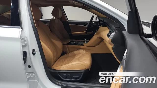 2024 Genesis The New G70 Gasoline 2.5T 4WD Sold VIN KMTG341CDRU127348 – dashboard 2024 Genesis The New G70 Gasoline 2.5T 4WD Sold VIN KMTG341CDRU127348 – dashboard