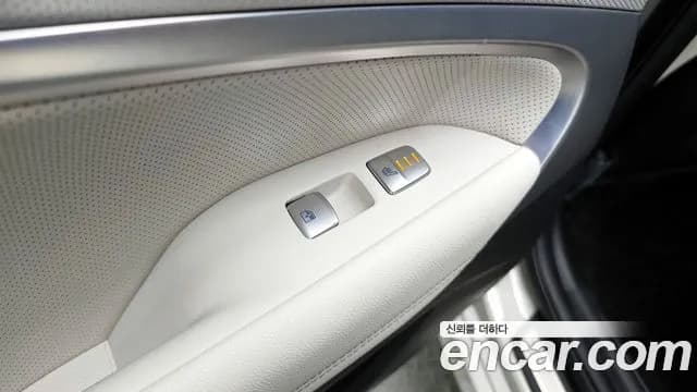 2024 Genesis The New G70 Gasoline 2.5T 4WD Sold VIN KMTG341CDRU132293 – photo 20 2024 Genesis The New G70 Gasoline 2.5T 4WD Sold VIN KMTG341CDRU132293 – photo 20