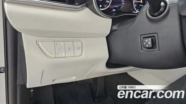 2025 Genesis The New G70 Gasoline 2.5T 4WD Sold VIN KMTG341CDSU150744 – front exterior 2025 Genesis The New G70 Gasoline 2.5T 4WD Sold VIN KMTG341CDSU150744 – front exterior