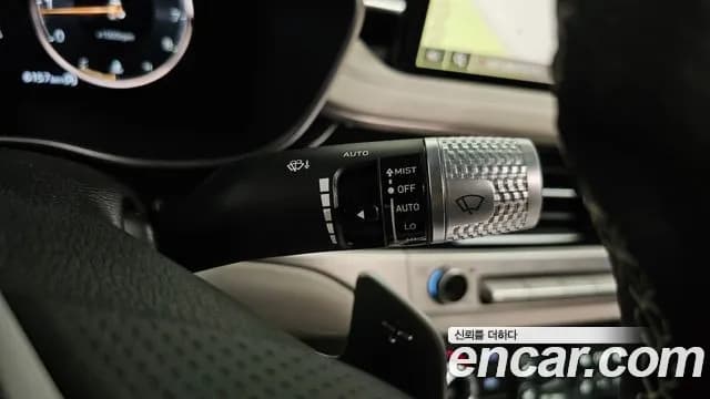 2025 Genesis The New G70 Gasoline 2.5T 4WD Sold VIN KMTG341CDSU150744 – dashboard 2025 Genesis The New G70 Gasoline 2.5T 4WD Sold VIN KMTG341CDSU150744 – dashboard