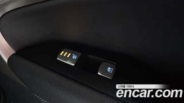 2025 Genesis The New G70 Gasoline 2.5T 4WD Sold VIN KMTG341CDSU156448 – photo 18 2025 Genesis The New G70 Gasoline 2.5T 4WD Sold VIN KMTG341CDSU156448 – photo 18