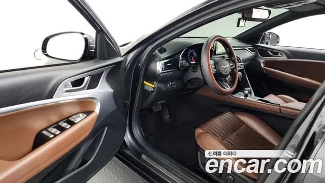 2018 Genesis G70 2.2D Sold VIN KMTG441BBJU003291 – trunk area 2018 Genesis G70 2.2D Sold VIN KMTG441BBJU003291 – trunk area