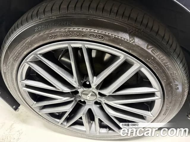 2018 Genesis G70 2.2D Sold VIN KMTG441BBJU019240 – photo 19 2018 Genesis G70 2.2D Sold VIN KMTG441BBJU019240 – photo 19