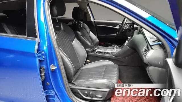 2018 Genesis G70 2.2D AWD Sold VIN KMTG441BDJU022938 – rear exterior 2018 Genesis G70 2.2D AWD Sold VIN KMTG441BDJU022938 – rear exterior