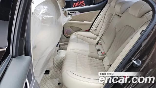 2019 Genesis G70 3.3T Sport Sold VIN KMTG541EBKU041694 – photo 14 2019 Genesis G70 3.3T Sport Sold VIN KMTG541EBKU041694 – photo 14