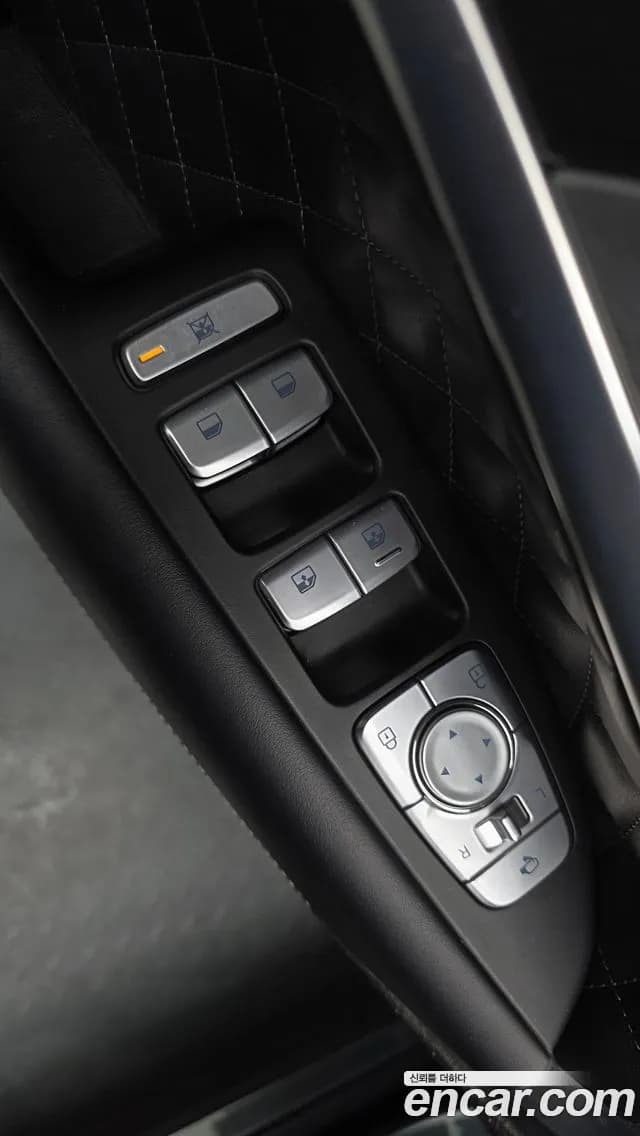 2019 Genesis G70 3.3T Sport AWD Sold VIN KMTG541EDKU028132 – photo 14 2019 Genesis G70 3.3T Sport AWD Sold VIN KMTG541EDKU028132 – photo 14