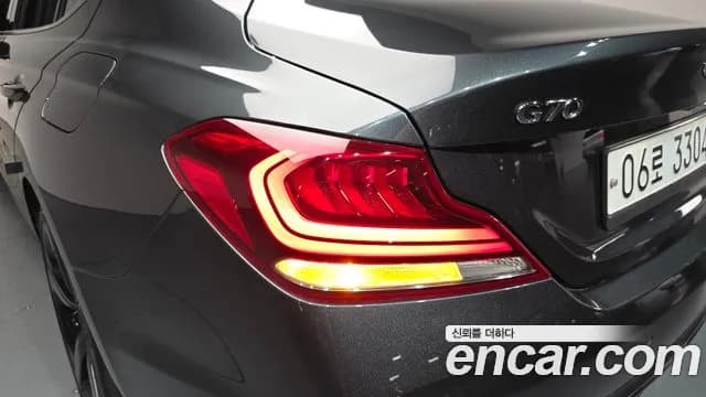 2019 Genesis G70 3.3T Sport AWD Sold VIN KMTG541EDKU028132 – photo 32 2019 Genesis G70 3.3T Sport AWD Sold VIN KMTG541EDKU028132 – photo 32