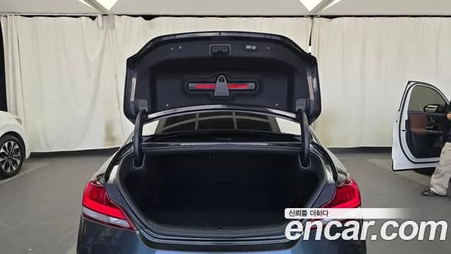 2019 Genesis G70 3.3T Sport AWD Sold VIN KMTG541EDKU041639 – interior seats 2019 Genesis G70 3.3T Sport AWD Sold VIN KMTG541EDKU041639 – interior seats