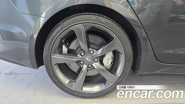 2019 Genesis G70 3.3T Sport AWD Sold VIN KMTG541EDKU041639 – photo 28 2019 Genesis G70 3.3T Sport AWD Sold VIN KMTG541EDKU041639 – photo 28